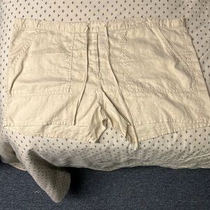 Linen shorts